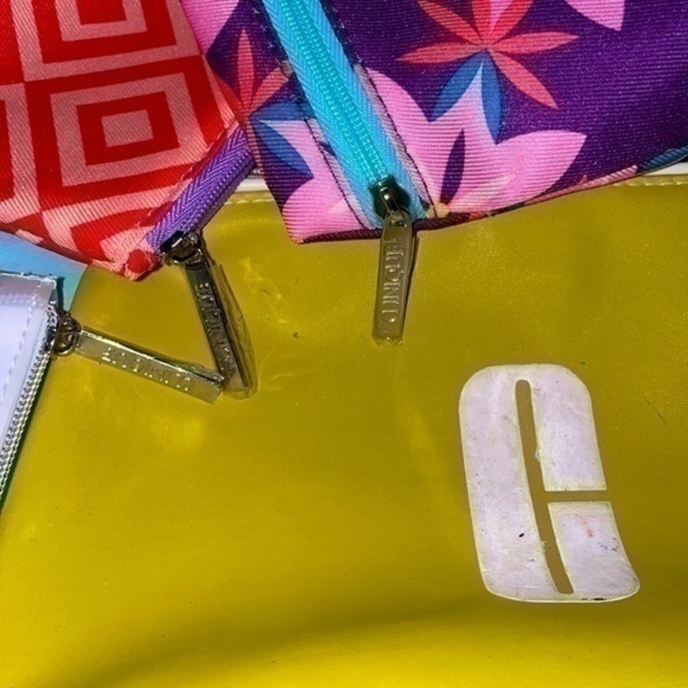 Set of 4 Clinique make up cosmetic pouch travel toiletries bag w/ zip closure - Picture 3 of 16